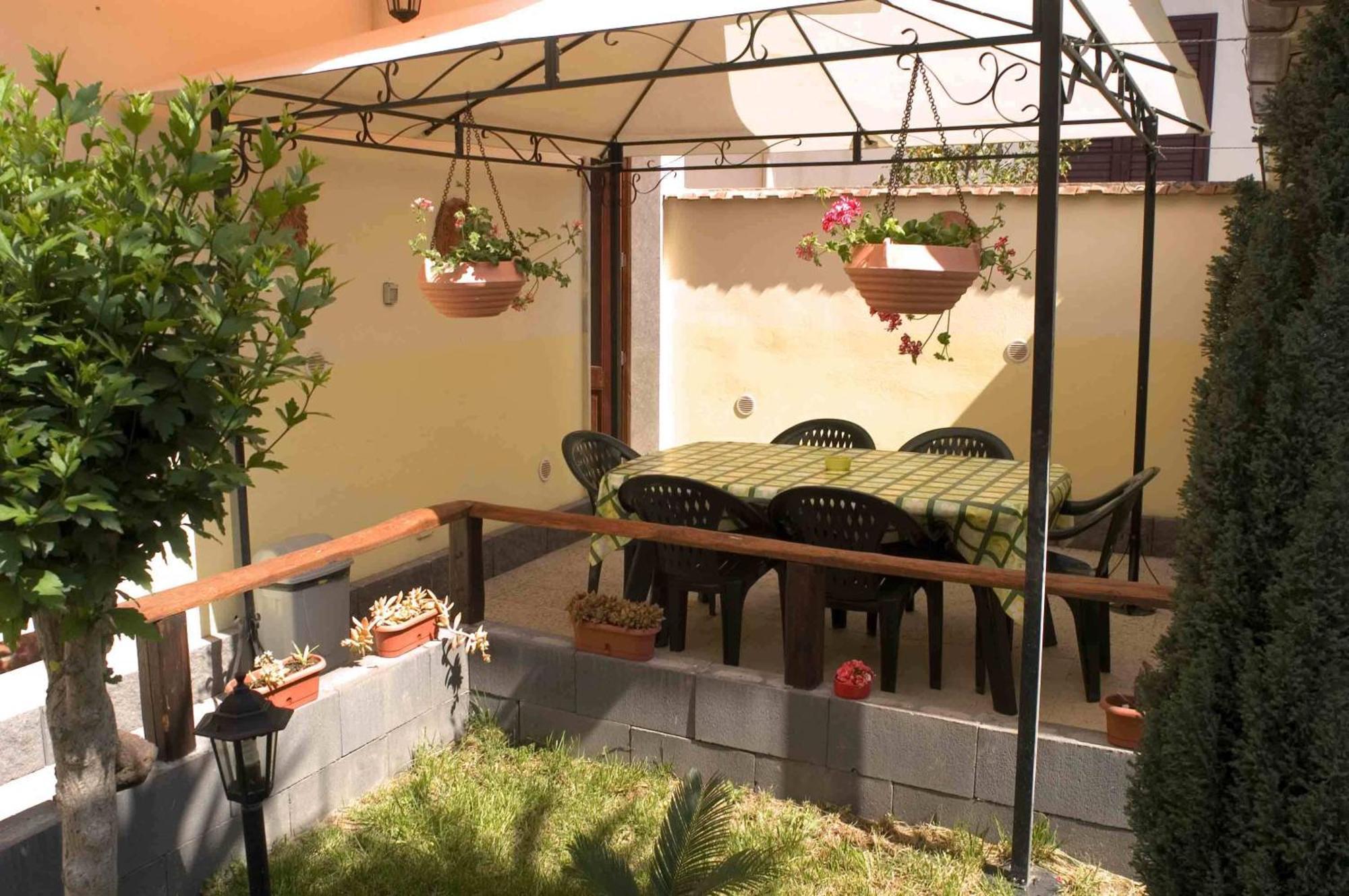 I Colori Del Sole Bed & Breakfast Fiumefreddo di Sicilia Bagian luar foto