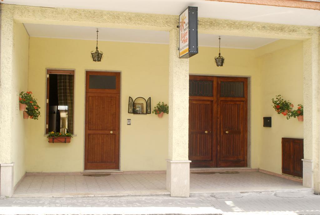 I Colori Del Sole Bed & Breakfast Fiumefreddo di Sicilia Bagian luar foto